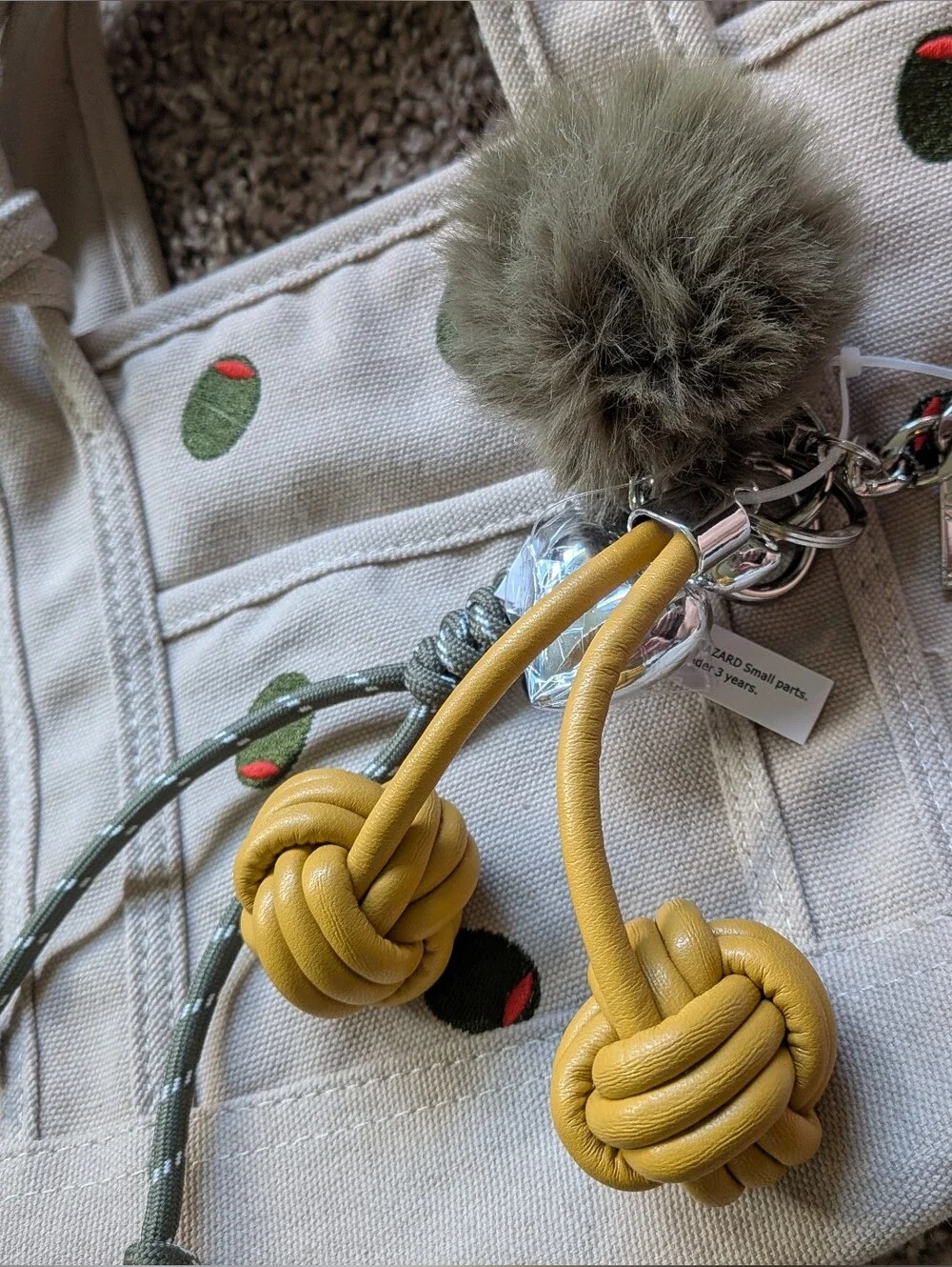 Madden Girl Olive Embroidered Mini Canvas Tote Bag Dual Crossbody And Clutch NWT - Picture 5 of 11